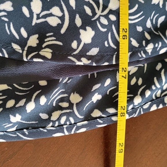 Loft Green Floral Shift Racerback Tank Top Size XL - Picture 7 of 9